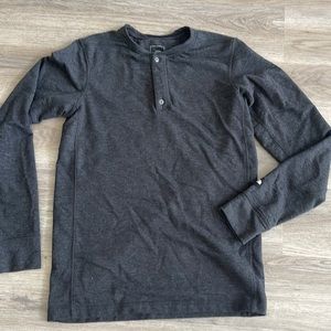 Mens The North Face three button long sleeve shirt.